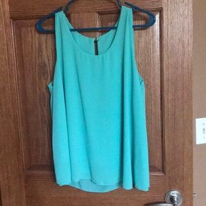 Style Rack Turquoise tank